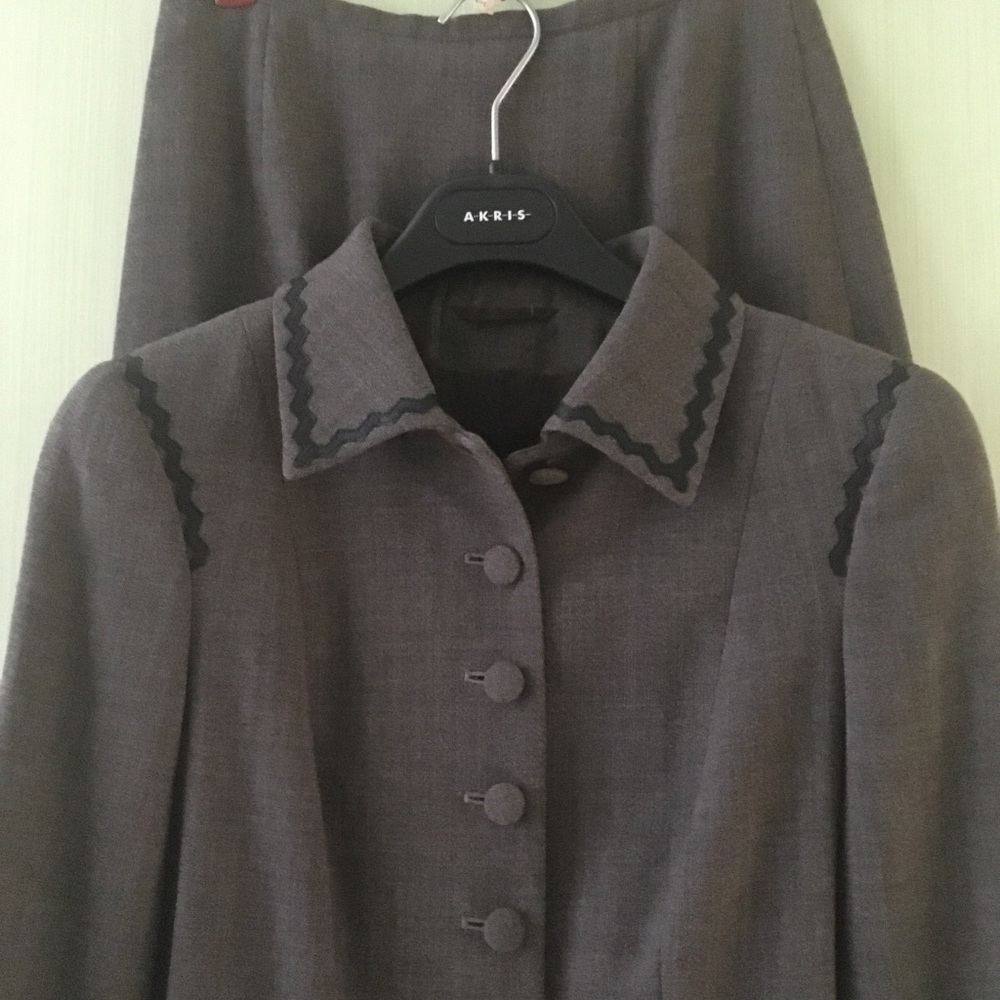 Rena Lange Skirt suit grey with blue trim